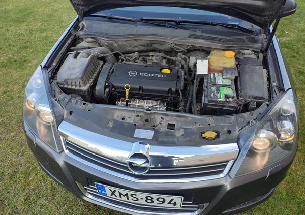 Opel Astra cena 13500 przebieg: 256000, rok produkcji 2010 z Łapy małe 254